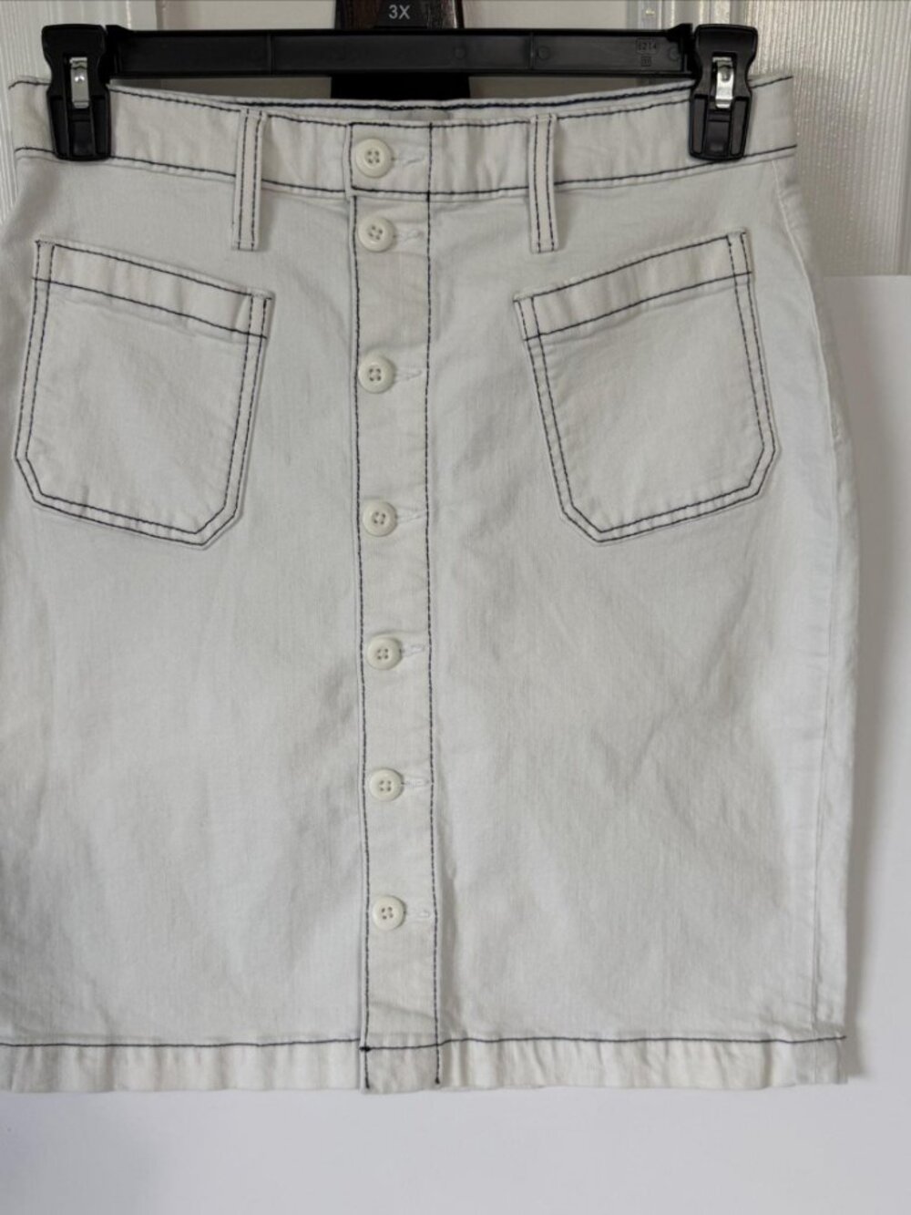 J.Crew Denim Skirt Womens 29 White Button Front Pockets Knee Length Stretch